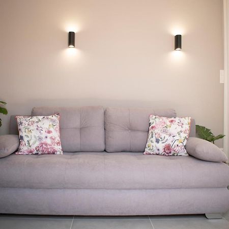 Sensez Apartments Lefkada City Екстер'єр фото