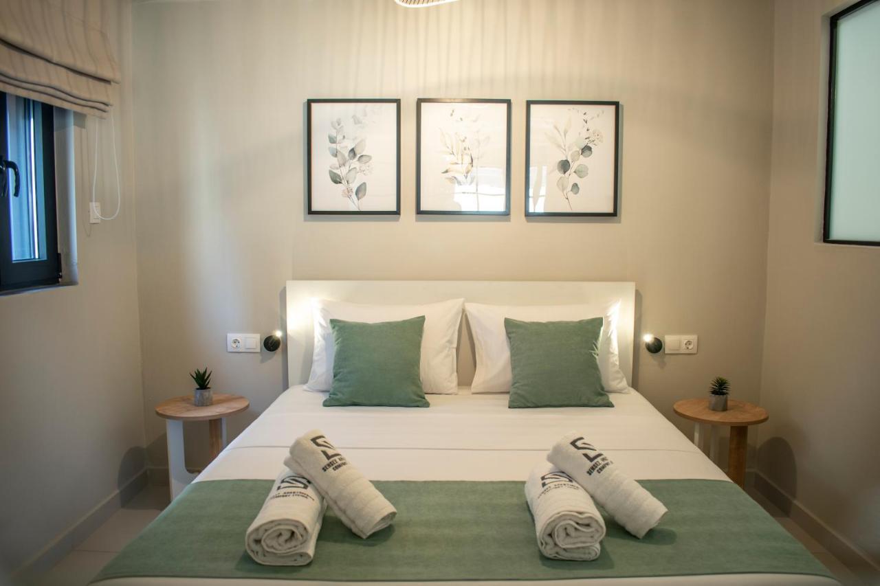 Sensez Apartments Lefkada City Екстер'єр фото