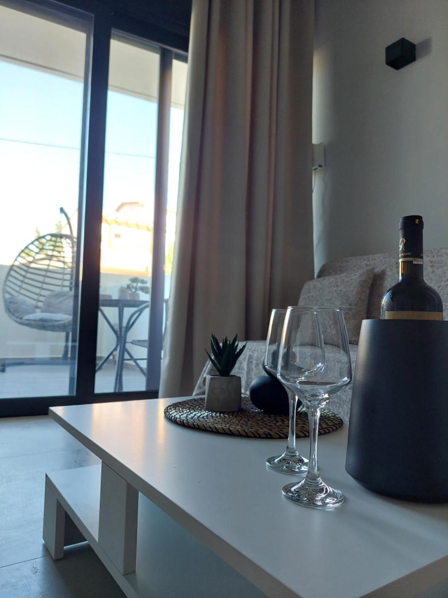 Sensez Apartments Lefkada City Екстер'єр фото